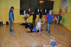 bal-w-centrum-taca-i-zabawy-twister_003